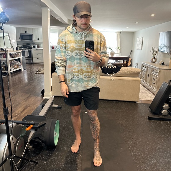 Aztec Print Hoodie - Picture 3 of 3